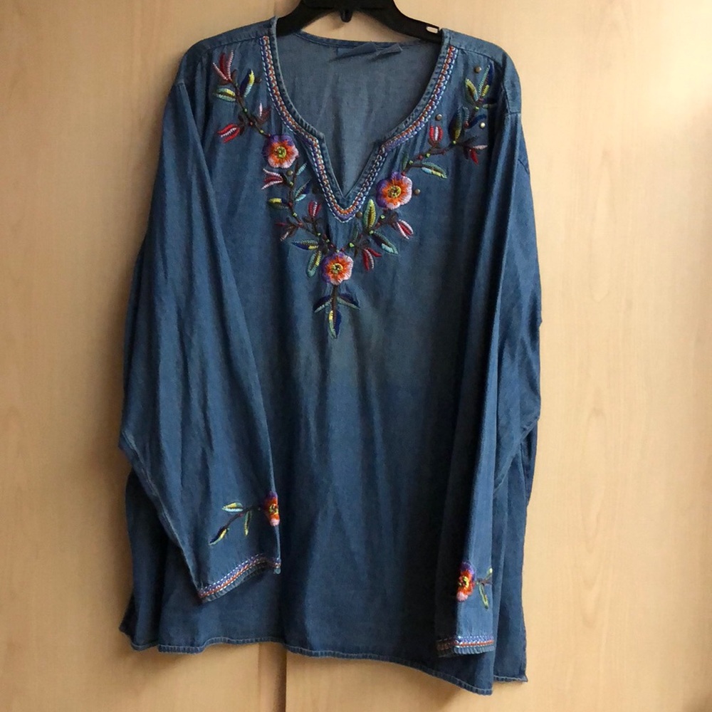 Ladies’ embroidered/beaded denim top